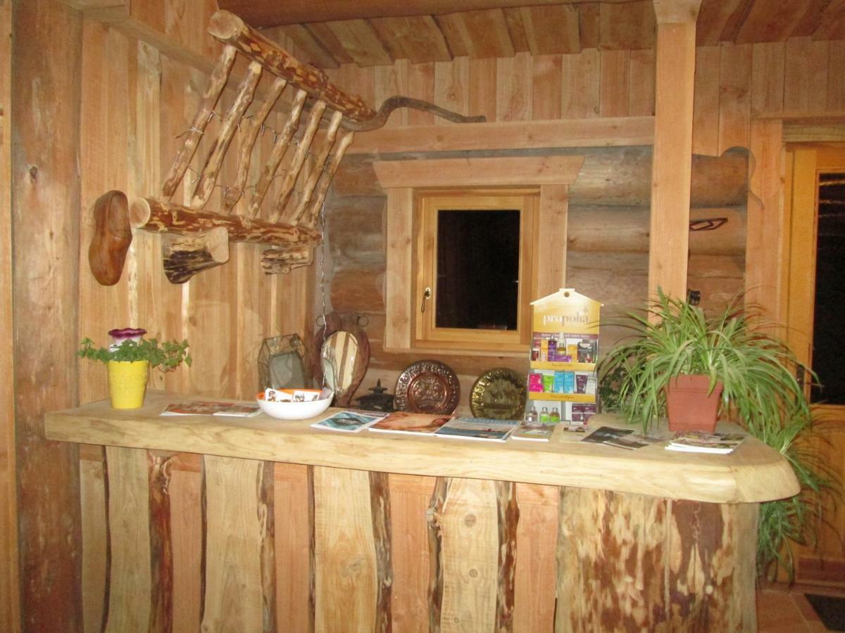 La Fuste Des Garceaux Bed & Breakfast Orconte Exterior photo