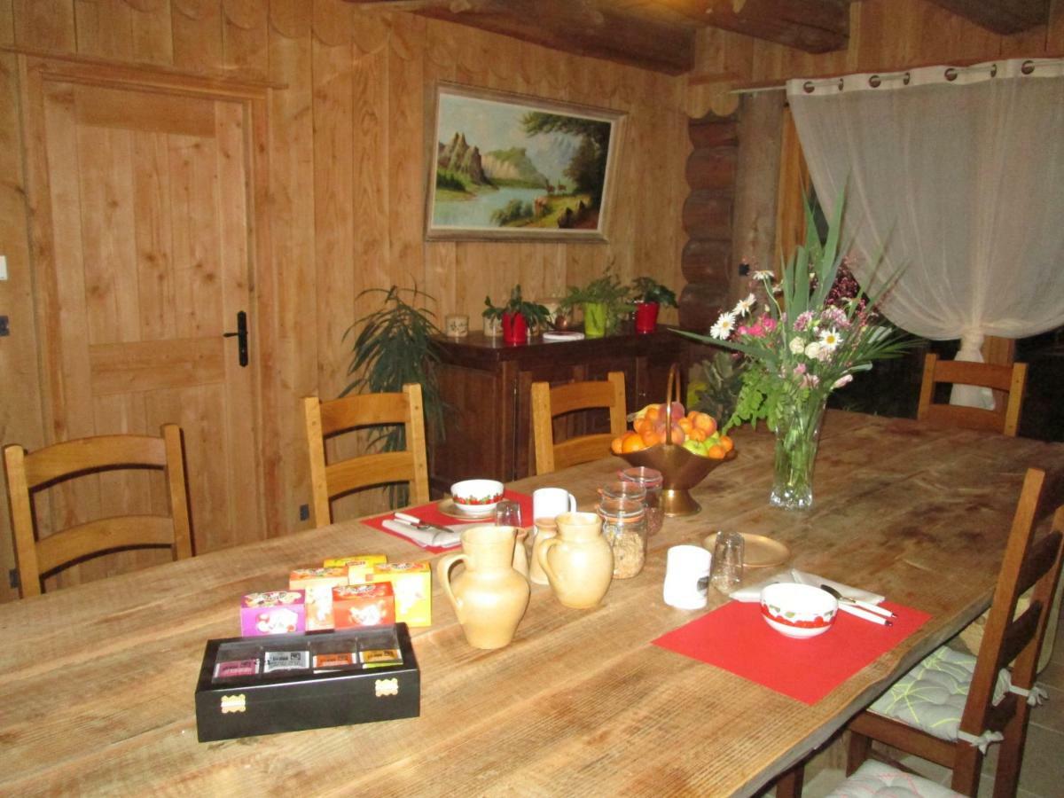 La Fuste Des Garceaux Bed & Breakfast Orconte Exterior photo